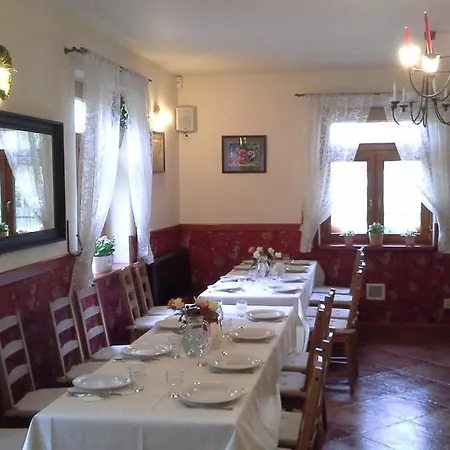 Domowy Zakątek Nocleg ze śniadaniem Zlotoklos