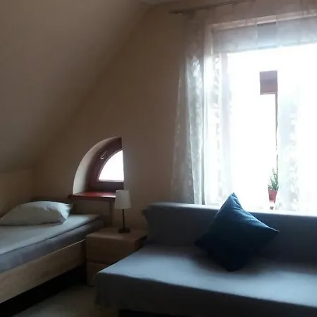 Nocleg ze śniadaniem Domowy Zakątek *