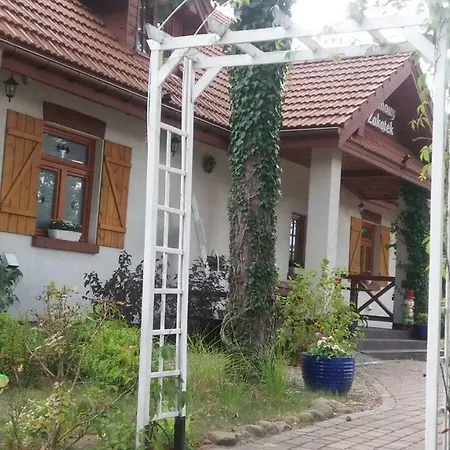 Domowy Zakątek Nocleg ze śniadaniem *